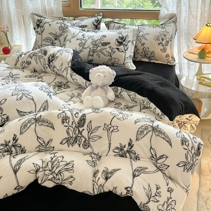 91家纺网 家纺一手货源 找家纺 慕澄家纺 2023新款小清新牛奶绒印花四件套 黑白配