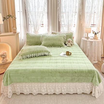 91家纺网 家纺一手货源 找家纺 宜凡家纺 2023新款宜凡-高克重兔绒牛奶绒床盖三件套 方格纹-抹茶