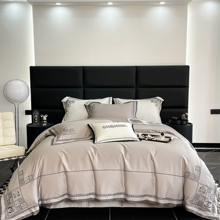 91家纺网 家纺一手货源 找家纺 若未2023新款50支长绒棉刺绣小香风四件套 香蜜湖-气质灰