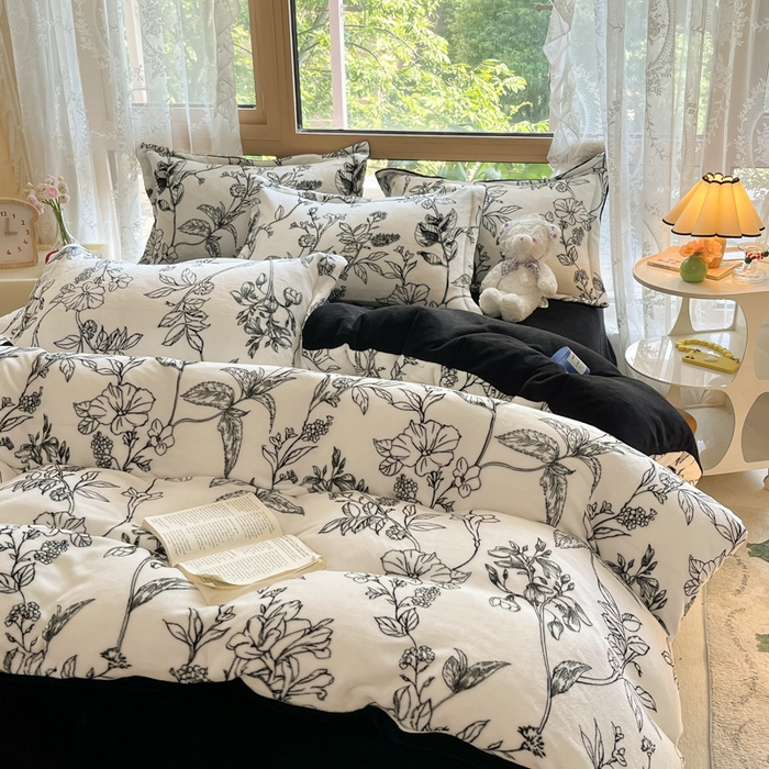 91家纺网 家纺一手货源 找家纺 慕澄家纺 2023新款小清新牛奶绒印花四件套 黑白配