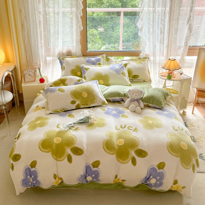 91家纺网 家纺一手货源 找家纺 慕澄家纺 2023新款小清新牛奶绒印花四件套 花之恋