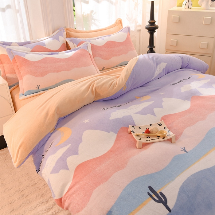 91家纺网 家纺一手货源 找家纺 2025新款冰岛臻棉绒印花系列牛奶绒小号三件套 蜜儿