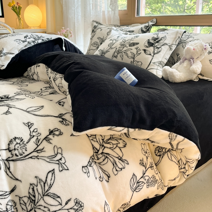 91家纺网 家纺一手货源 找家纺 慕澄家纺 2023新款小清新牛奶绒印花四件套 黑白配