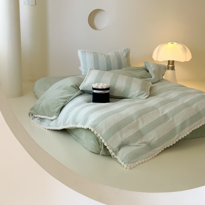 91家纺网 家纺一手货源 找家纺 玛奇朵 2023新款秋冬泰兔绒提花四件套-朵以 朵以-绿