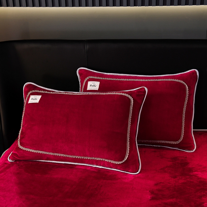 91家纺网 家纺一手货源 找家纺 畅畅家纺 2023新款纯色8.5斤9斤牛奶绒法莱绒宝宝金貂绒四件套 酒红