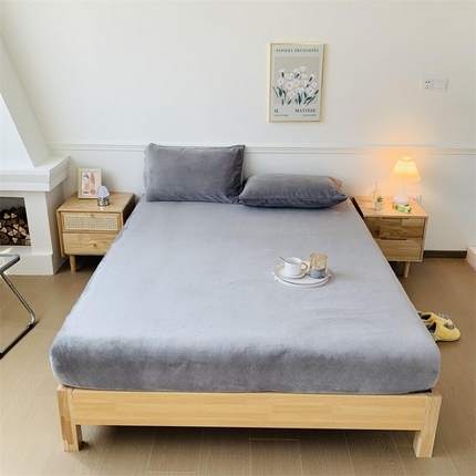 91家纺网 家纺一手货源 找家纺 泽西 2023新款保暖牛奶绒床单床笠单品-单床笠 牛奶绒床笠-高级灰