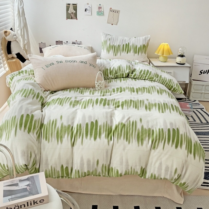 91家纺网 家纺一手货源 找家纺 山茶家纺 2023新款高克重牛奶绒印花四件套 波纹 绿