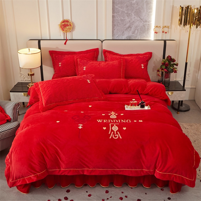 91家纺网 家纺一手货源 找家纺 宜凡家纺 2023秋冬新品婴儿绒婚庆床盖四件套 花嫁喜愿