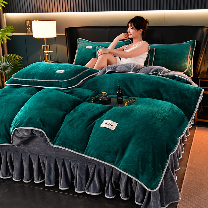 91家纺网 家纺一手货源 找家纺 畅畅家纺 2023新款纯色8.5斤9斤牛奶绒法莱绒宝宝金貂绒四件套 绿+灰