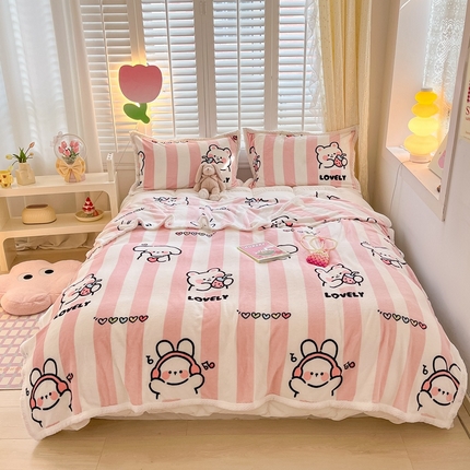 91家纺网 家纺一手货源 找家纺 （总）川悦生活 2023新款双面240克宽边牛奶绒毯子