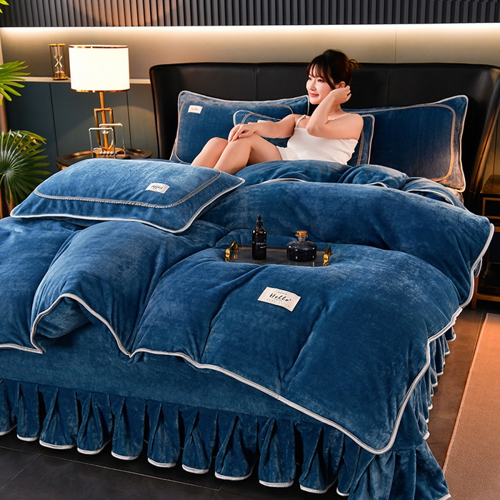 91家纺网 家纺一手货源 找家纺 畅畅家纺 2023新款纯色8.5斤9斤牛奶绒法莱绒宝宝金貂绒四件套 宾利蓝