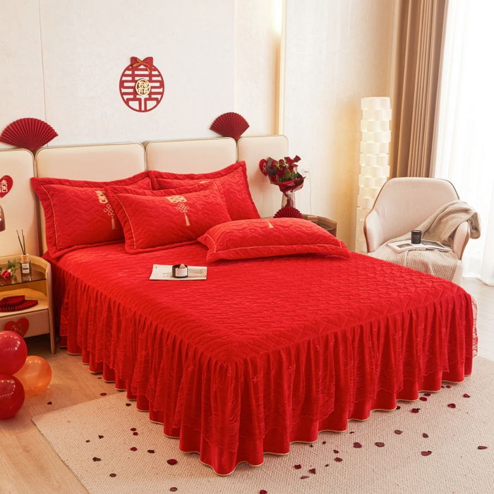 91家纺网 家纺一手货源 找家纺 宜凡家纺 2023秋冬新品婴儿绒婚庆床裙三件套 龙凤之姿