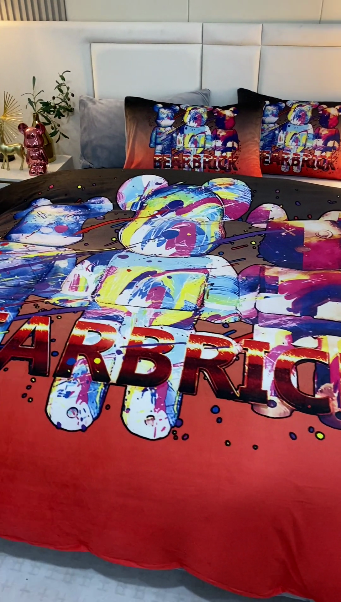 91家纺网 家纺一手货源 找家纺 爵仕家纺 2023新款暴力熊牛奶绒系列四件套 潮熊