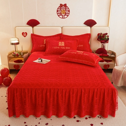 宜凡家纺 2023秋冬新品婴儿绒婚庆床裙三件套 和美祝福