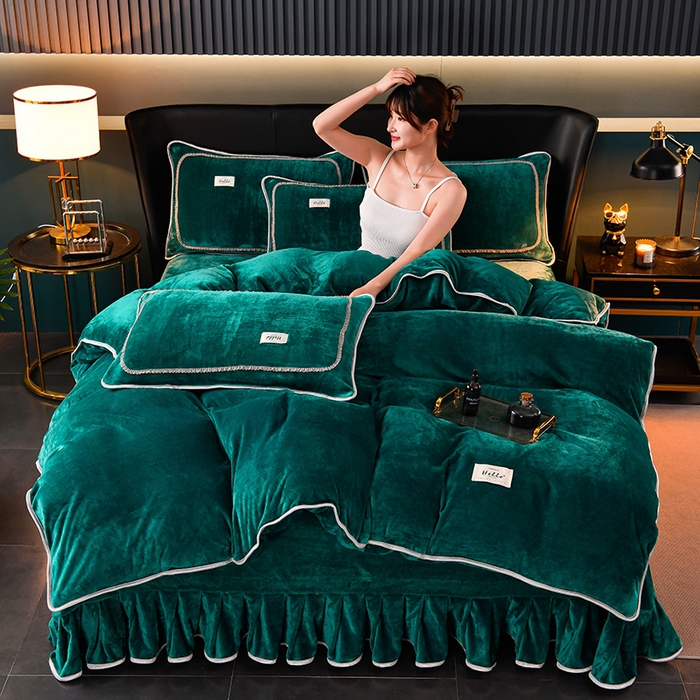 91家纺网 家纺一手货源 找家纺 畅畅家纺 2023新款纯色8.5斤9斤牛奶绒法莱绒宝宝金貂绒四件套 绿