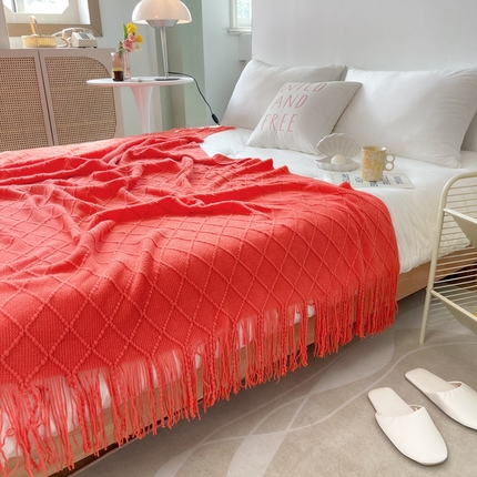 91家纺网 家纺一手货源 找家纺 （总）朴尔家纺 2023新款菱形格条纹流苏手工针织毯