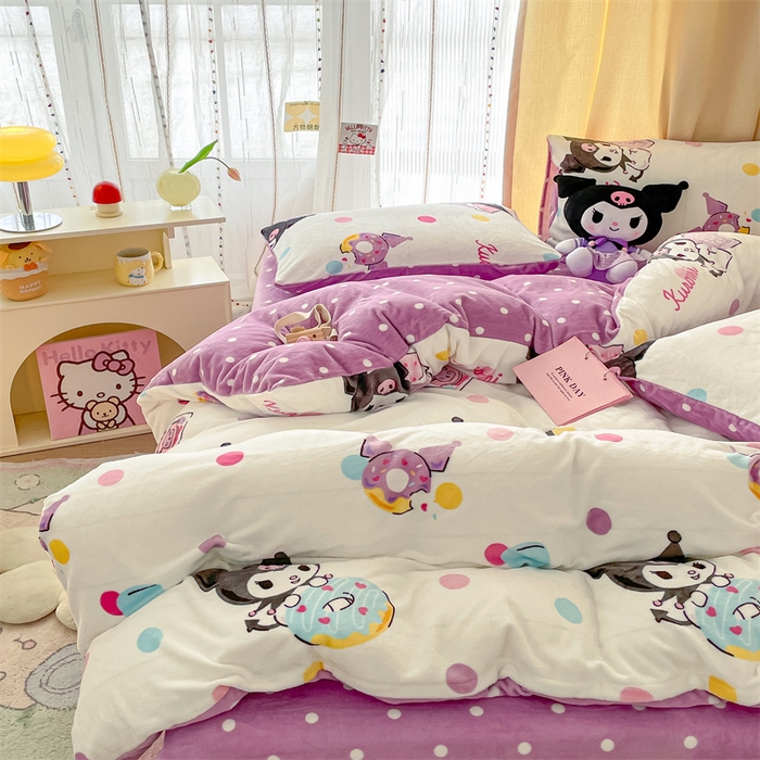 91家纺网 家纺一手货源 找家纺 博雅 2023新款三丽鸥正版授权卡通加厚牛奶绒系列四件套 甜圈库洛米