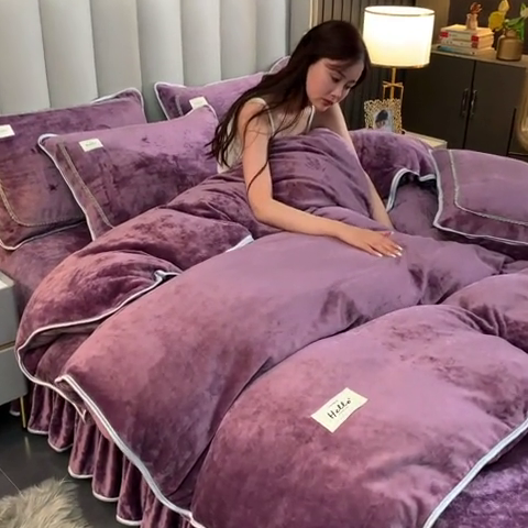 91家纺网 家纺一手货源 找家纺 畅畅家纺 2023新款纯色8.5斤9斤牛奶绒法莱绒宝宝金貂绒四件套 紫