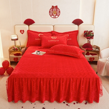 91家纺网 家纺一手货源 找家纺 （总）宜凡家纺 2023秋冬新品婴儿绒婚庆床裙三件套