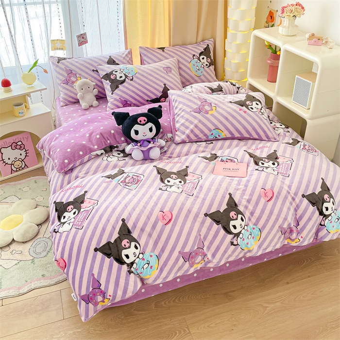 91家纺网 家纺一手货源 找家纺 博雅 2023新款三丽鸥正版授权卡通加厚牛奶绒系列四件套 条纹库洛米