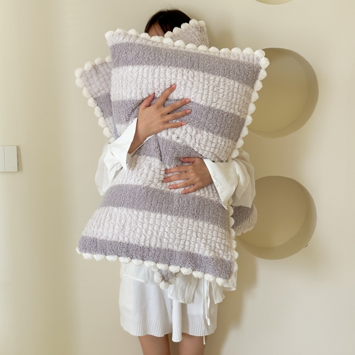 91家纺网 家纺一手货源 找家纺 玛奇朵 2023新款秋冬泰兔绒提花四件套-朵以 朵以-紫