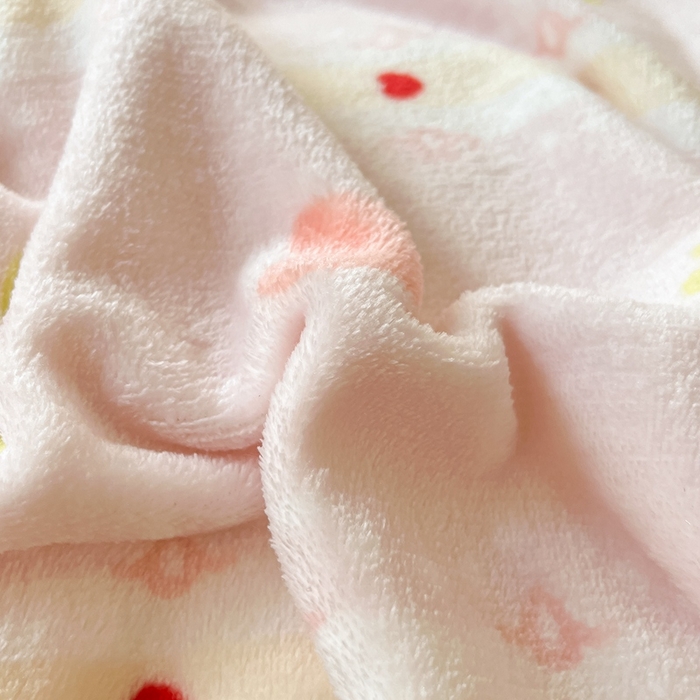 91家纺网 家纺一手货源 找家纺 川悦生活 2023新款双面240克宽边牛奶绒毯子 毛毯少女甜蜜