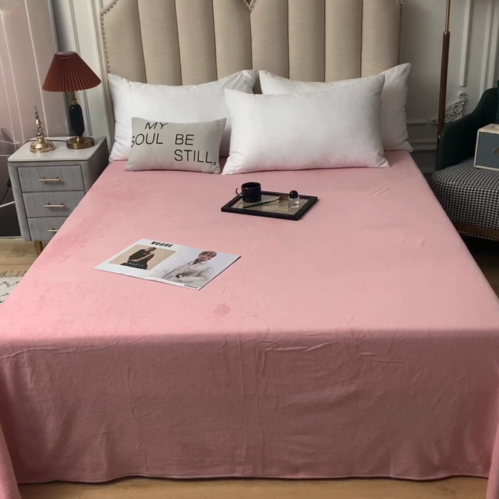 91家纺网 家纺一手货源 找家纺 甜之梦 2025牛奶绒纯色拼色单品四件套床单（可定制尺寸）淡粉