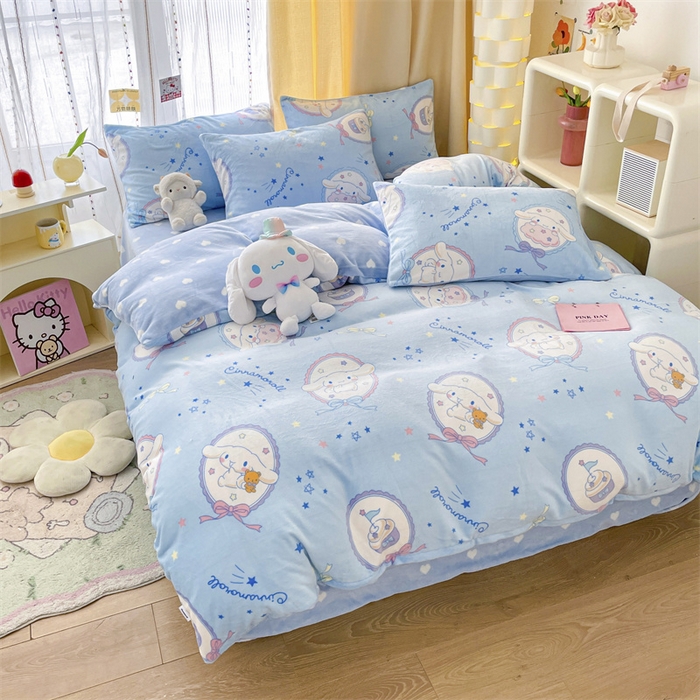 91家纺网 家纺一手货源 找家纺 博雅 2023三丽鸥正版授权卡通加厚牛奶绒系列四件套 玉桂狗奶油甜心