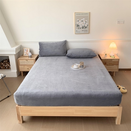 91家纺网 家纺一手货源 找家纺 泽西 2023新款保暖牛奶绒床单床笠单品-单床笠 牛奶绒床笠-绅士灰