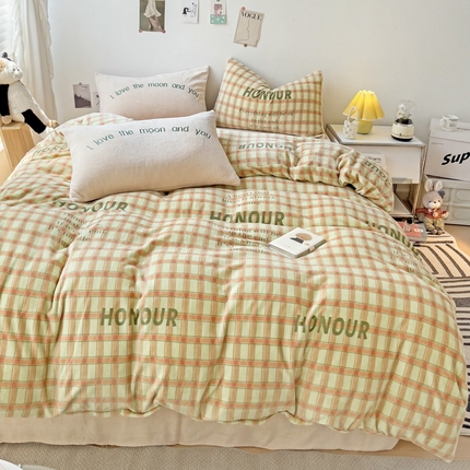 91家纺网 家纺一手货源 找家纺 山茶家纺 2023新款高克重牛奶绒印花四件套 冰淇淋 桔