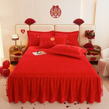 宜凡家纺 2023秋冬新品婴儿绒婚庆床裙三件套 满心欢喜