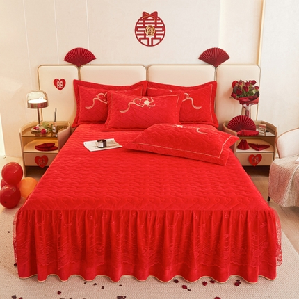 宜凡家纺 2023秋冬新品婴儿绒婚庆床裙三件套 坠入爱河