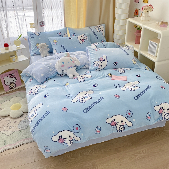 91家纺网 家纺一手货源 找家纺 博雅 2023新款三丽鸥正版授权卡通加厚牛奶绒系列四件套 甜品玉桂狗