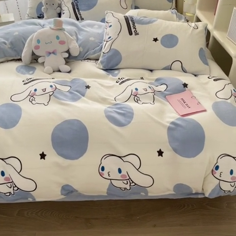 91家纺网 家纺一手货源 找家纺 博雅 2023新款三丽鸥正版授权卡通加厚牛奶绒系列四件套 波点玉桂狗