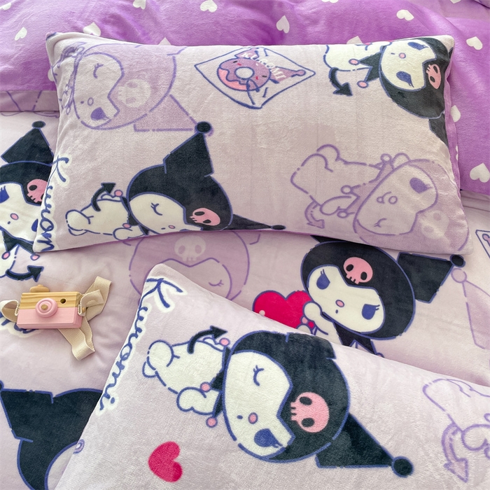 91家纺网 家纺一手货源 找家纺 博雅 2023新款三丽鸥正版授权卡通加厚牛奶绒系列四件套 开心库洛米
