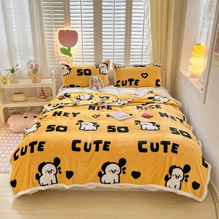 91家纺网 家纺一手货源 找家纺 （总）川悦生活 2023新款双面240克宽边牛奶绒毯子