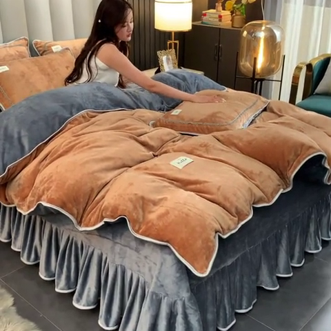 91家纺网 家纺一手货源 找家纺 畅畅家纺 2023新款纯色8.5斤9斤牛奶绒法莱绒宝宝金貂绒四件套 咖+灰