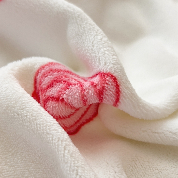 91家纺网 家纺一手货源 找家纺 全季家居2023新款小清新A类高克重加厚印花牛奶绒四件套 山茶花