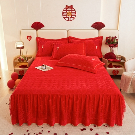 宜凡家纺 2023秋冬新品婴儿绒婚庆床裙三件套 花嫁喜愿