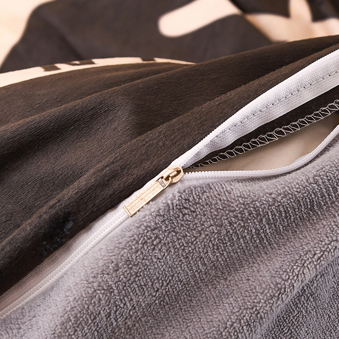 91家纺网 家纺一手货源 找家纺 爵仕家纺 2023新款暴力熊牛奶绒系列四件套 格调熊