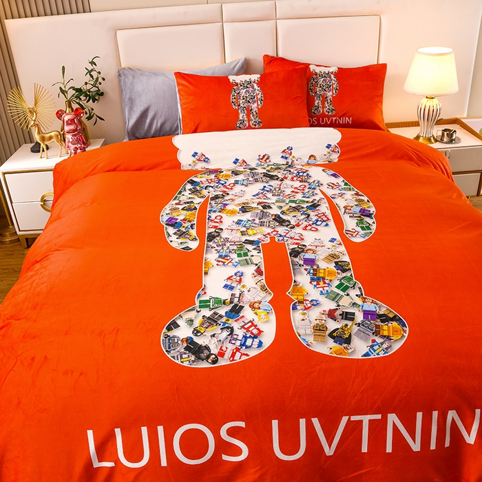 91家纺网 家纺一手货源 找家纺 爵仕家纺 2023新款暴力熊牛奶绒系列四件套 糖果熊