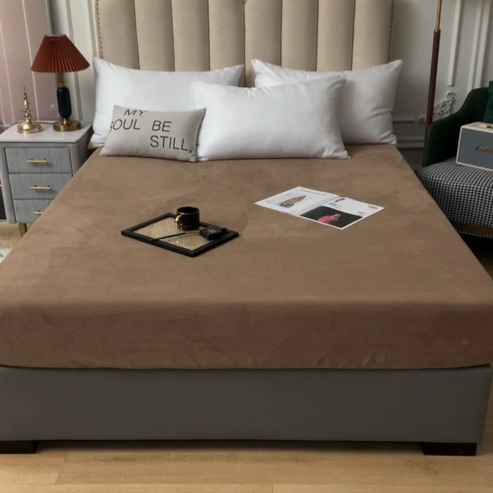 91家纺网 家纺一手货源 找家纺 甜之梦 2025牛奶绒纯色拼色单品四件套床笠（可定制尺寸）奶茶咖