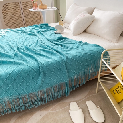 91家纺网 家纺一手货源 找家纺 （总）朴尔家纺 2023新款菱形格条纹流苏手工针织毯