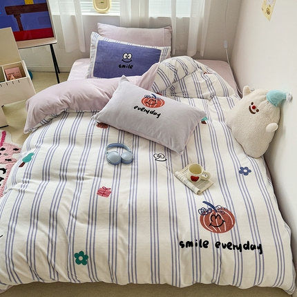 91家纺网 家纺一手货源 找家纺 （总）昔可家纺 2023新款大版数码印花保暖牛奶绒四件套