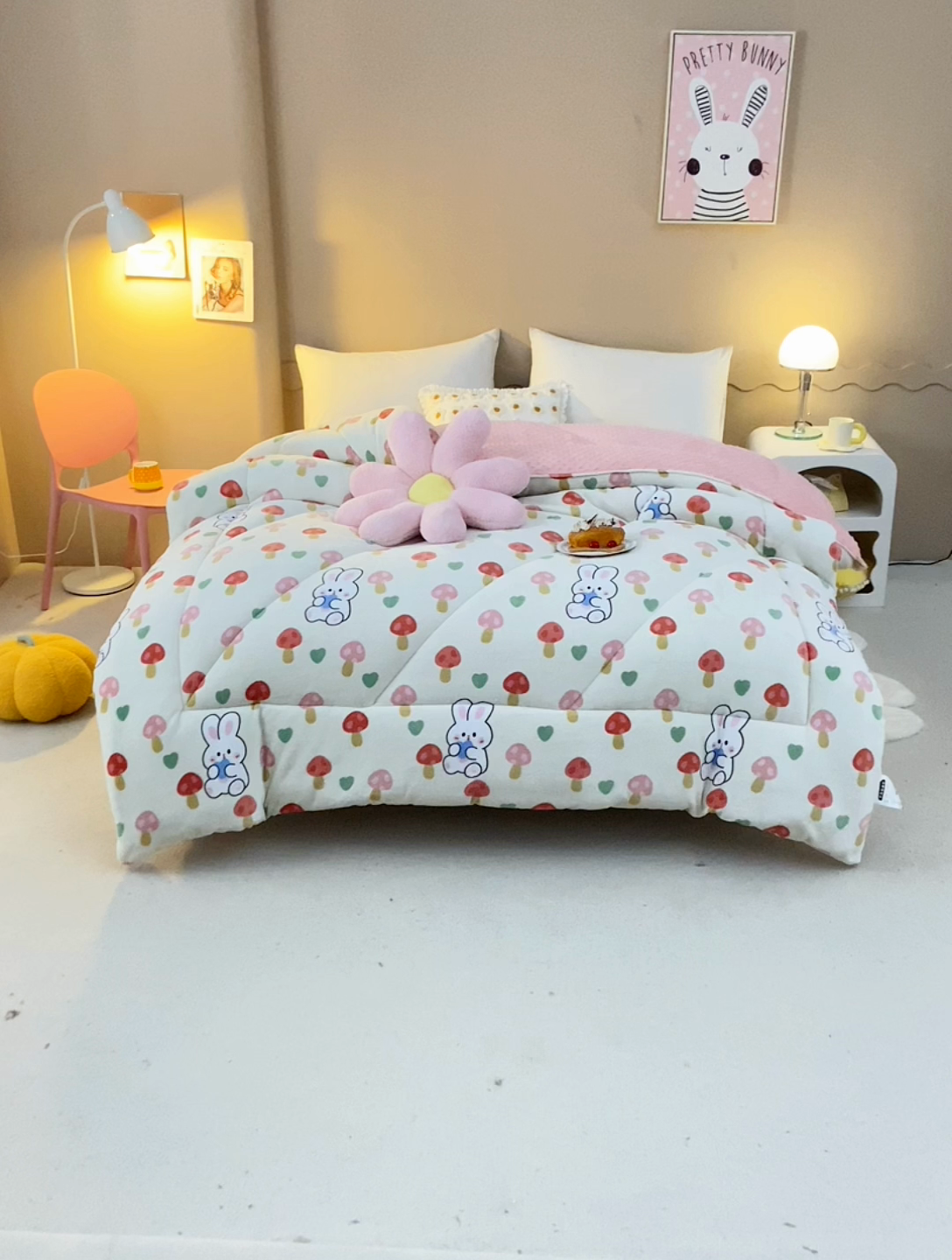 91家纺网 家纺一手货源 找家纺 梦初语 2023新款A类双面牛奶绒豆豆被冬被芯被子春秋被 蘑菇屋