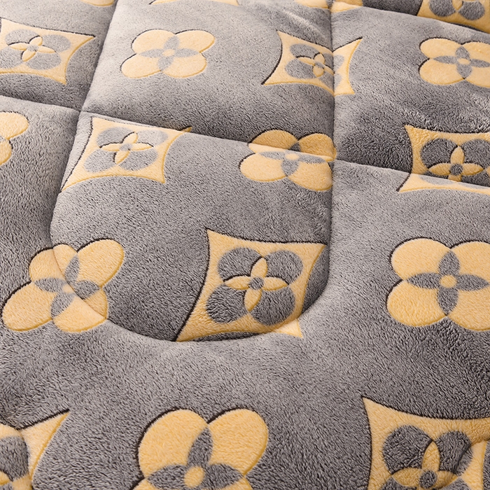 91家纺网 家纺一手货源 找家纺 金灵居 2025新款雪花绒羊羔绒冬被子被芯春秋被 时尚格调