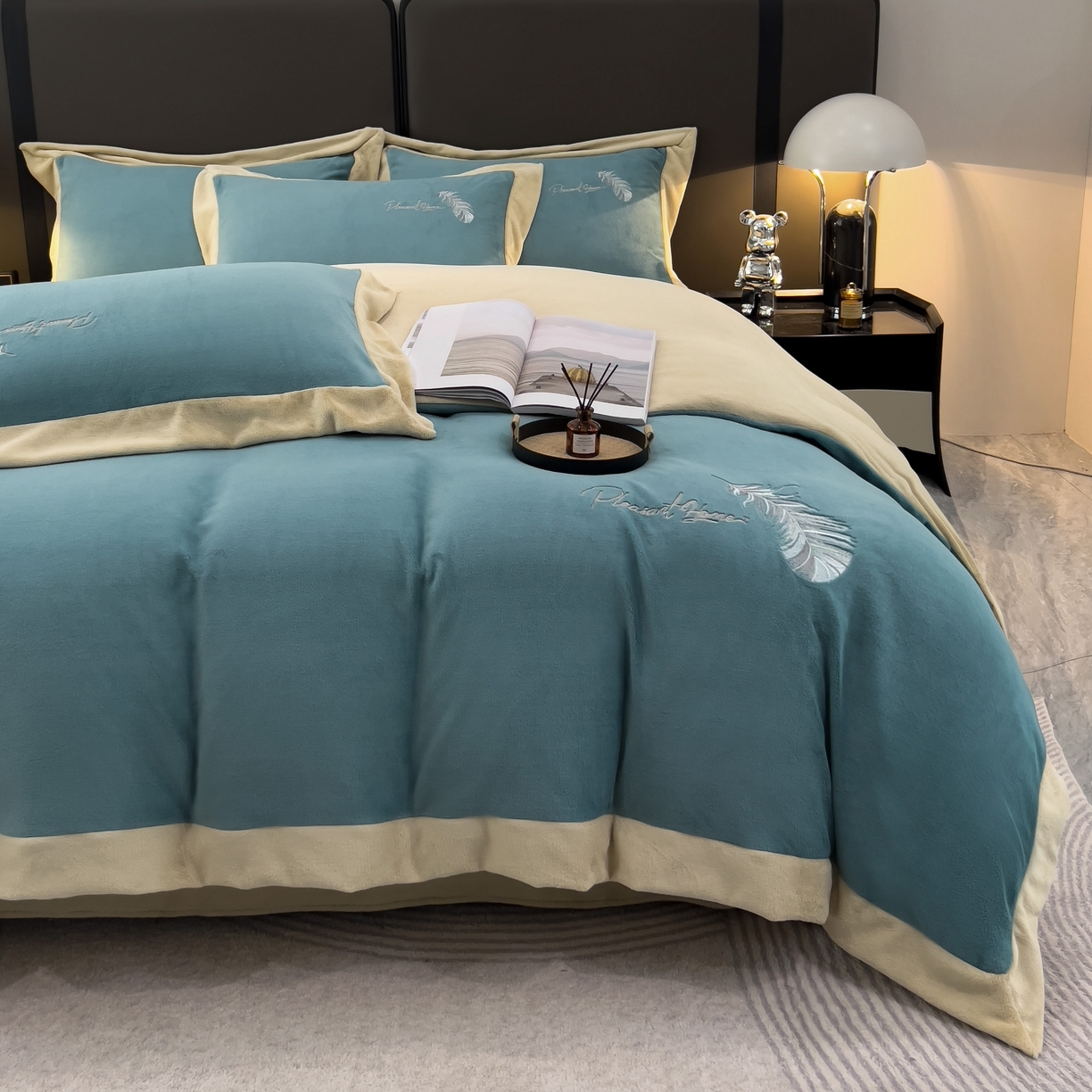 91家纺网 家纺一手货源 找家纺 露梦 2025新款加厚保暖牛奶绒刺绣款四件套-轻羽（风格一） 轻羽-青霜绿