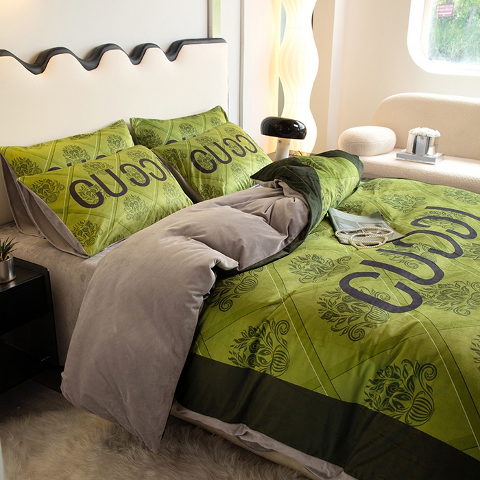 91家纺网 家纺一手货源 找家纺 摩卡 2024新款秋冬新品网红款婴儿绒毛四件套 复古绿