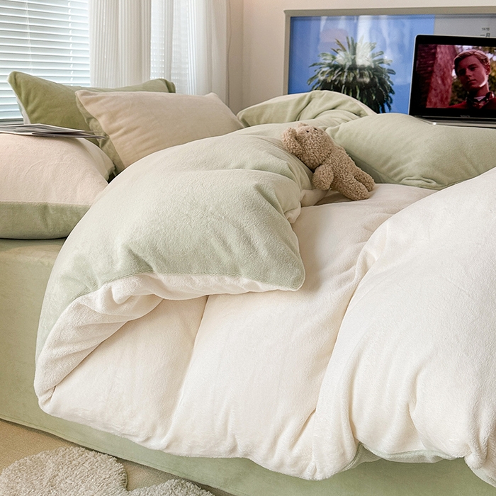 91家纺网 家纺一手货源 找家纺 昔可家纺 2023新款奶油纯色系列双拼牛奶绒四件套 茉莉奶绿