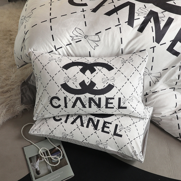 91家纺网 家纺一手货源 找家纺 摩卡 2024新款秋冬新品网红款婴儿绒毛四件套 可可小姐